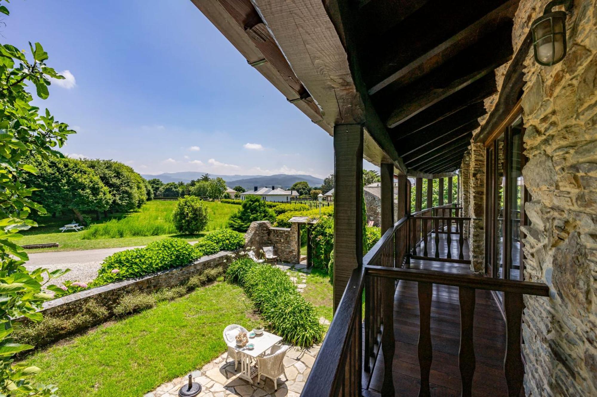 Casa Peleyon Bed & Breakfast Castropol Dış mekan fotoğraf